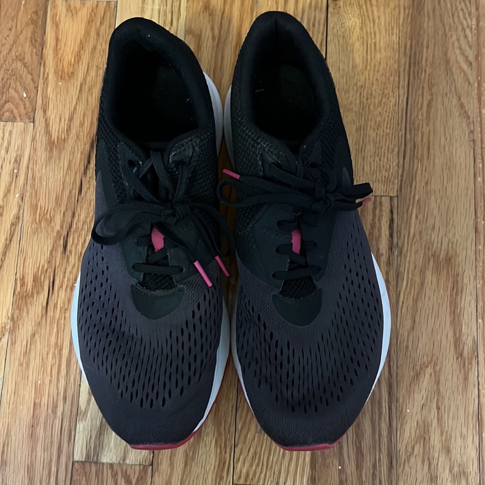 New Balance Size 11 sneakers